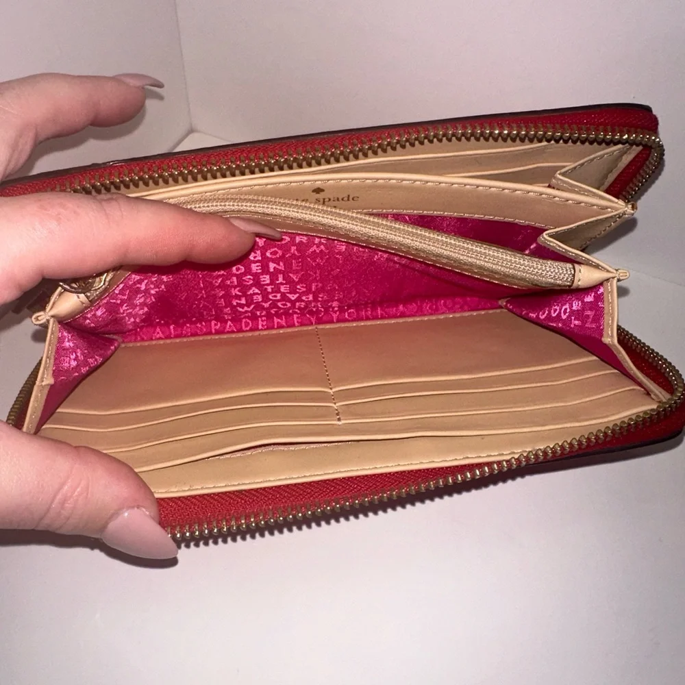 Kate Spade EUC Red Grained Leather Neda Wellesley Zip Around Wallet